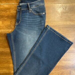 Torrid Luxe Slim Boot Mid Rise Jeans Medium Wash Size 14T EUC!